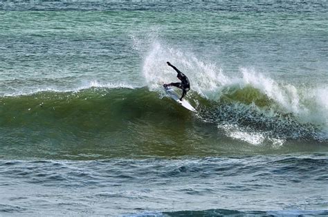 New Hampshire surf forecast maps and the latest eyeball surf report from local surfers in the region. . Jenness beach surf report
